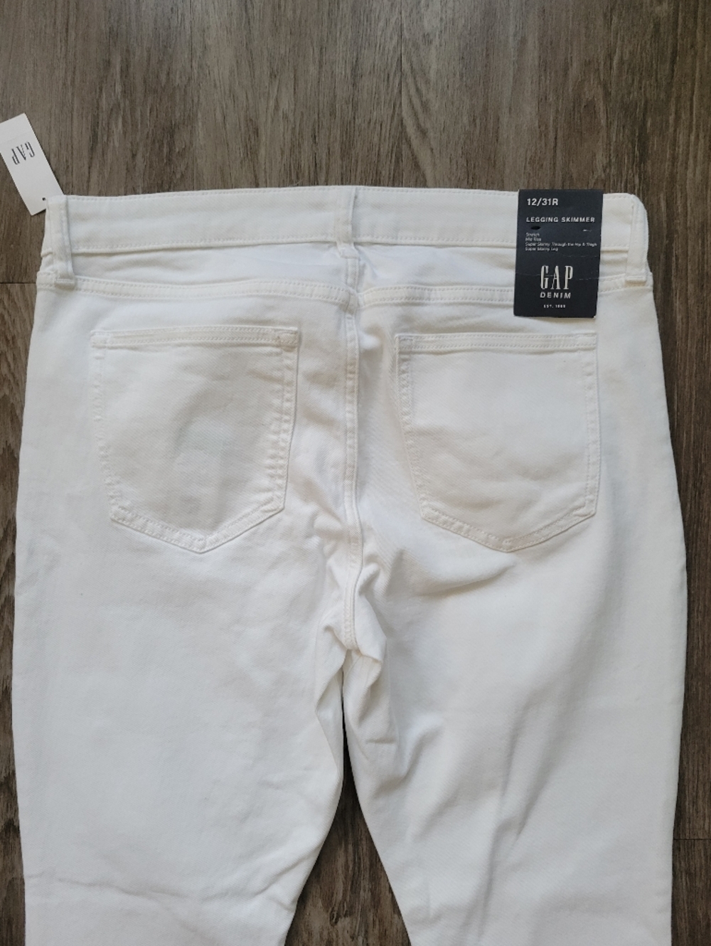 NWT Gap Denim White Legging Skimmer Super Skinny Midrise Jeans White Stretch 12 - Picture 5 of 10